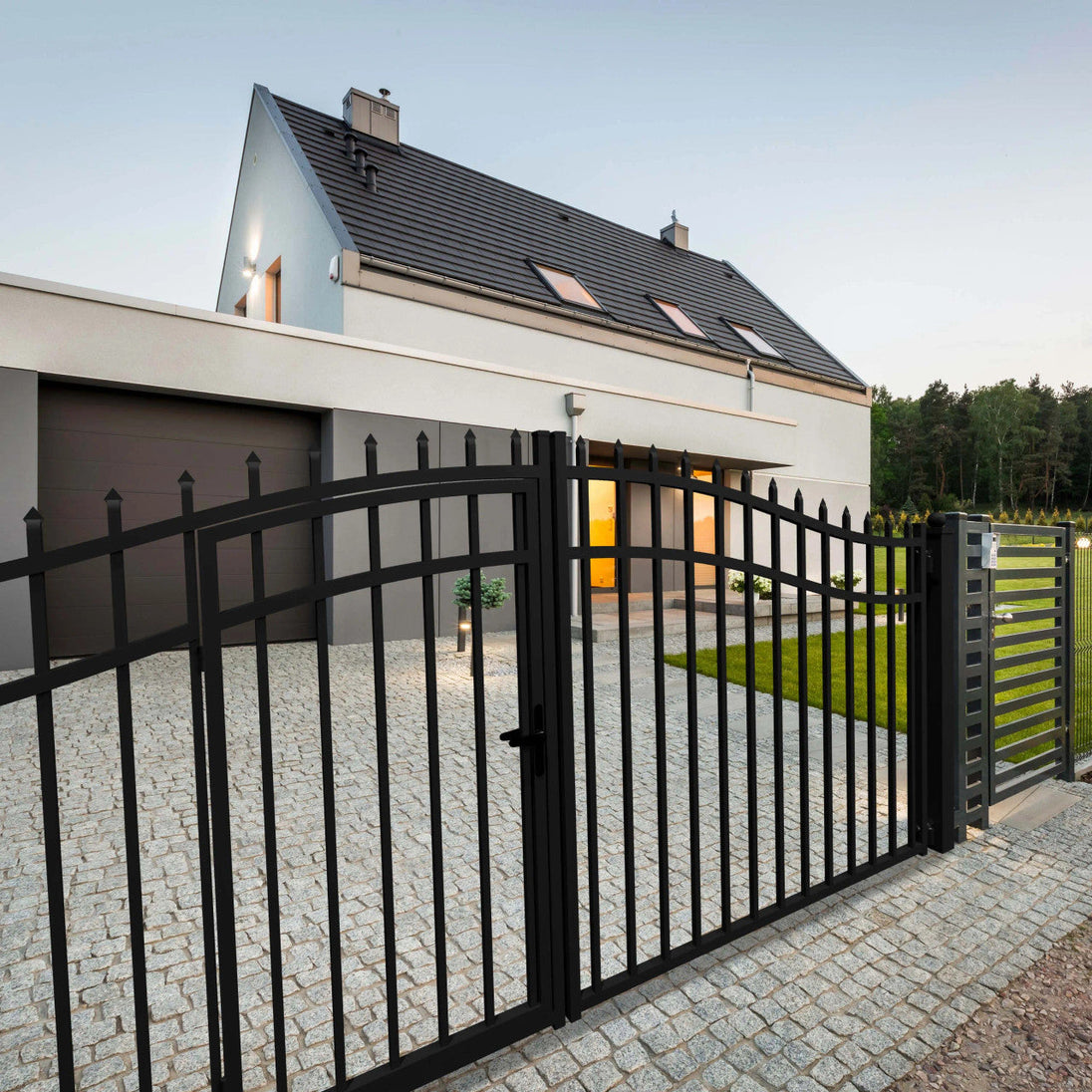 Chery Industrial 16x7 ft Steel Dual Swing Driveway Gate with Pedestrian Door