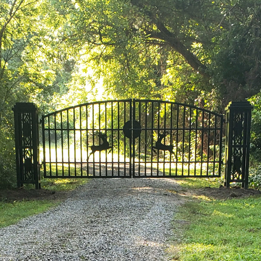 Chery Industrial 20x8 ft Dual Swing Driveway Gate with Ornamental Posts