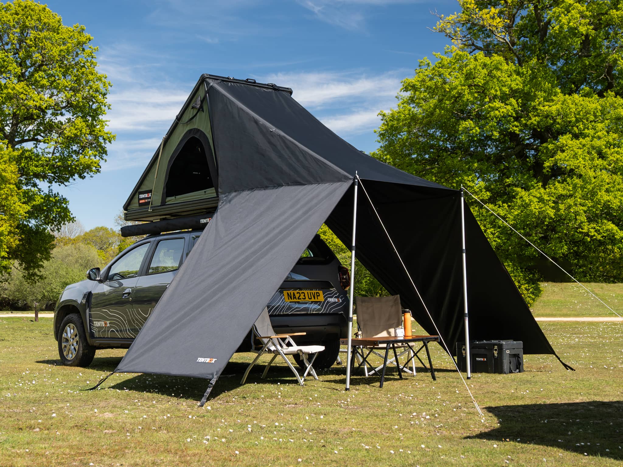 Cargo 2.0 Tunnel Awning