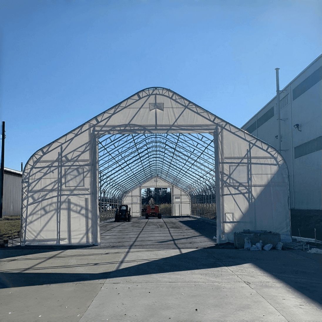 Chery Industrial W40'xL80'xH23' Double Truss Storage Shelter