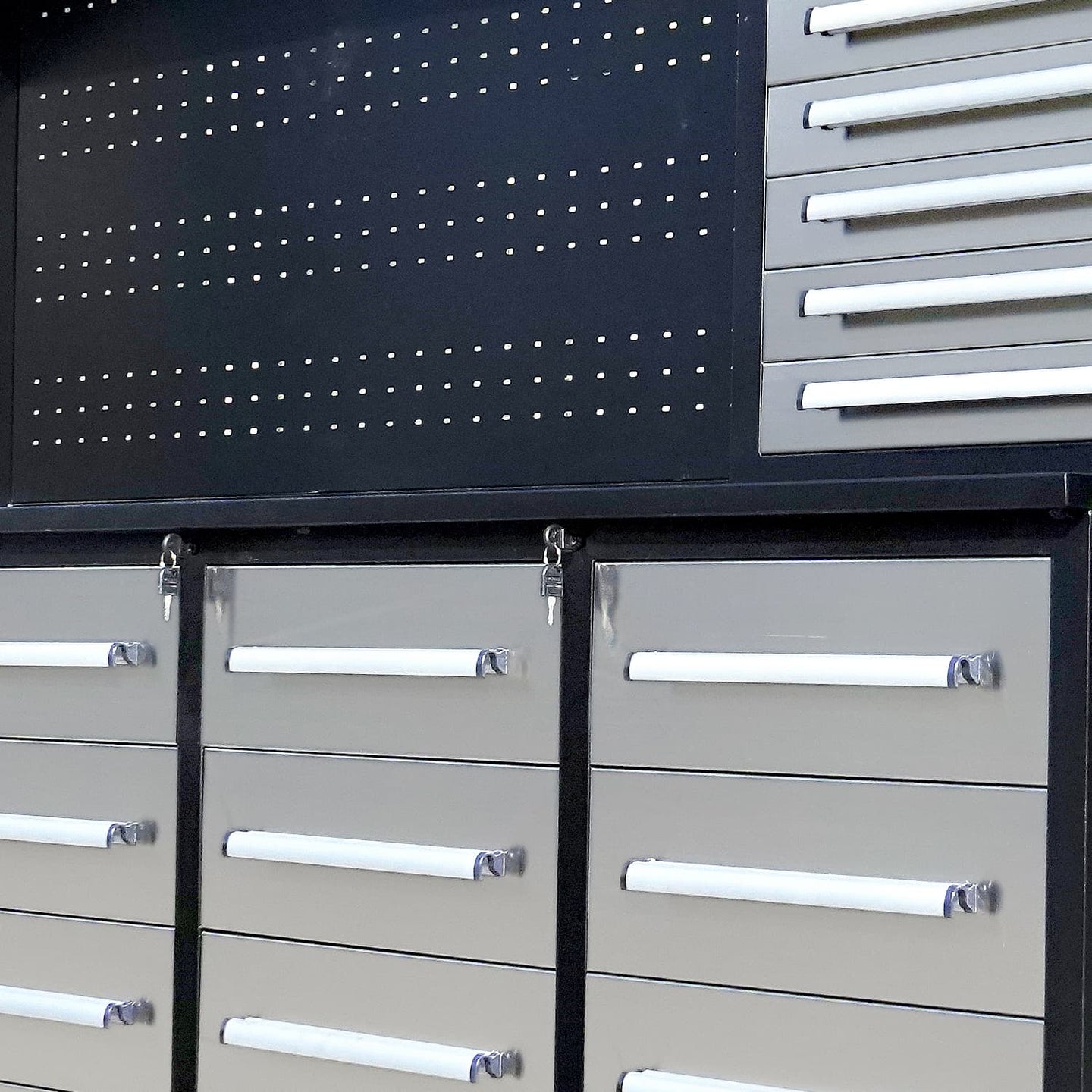Chery Industrial 10ft Workbench Cabinet(30 Drawers, 2 Cabinets & 1 Pegboard)