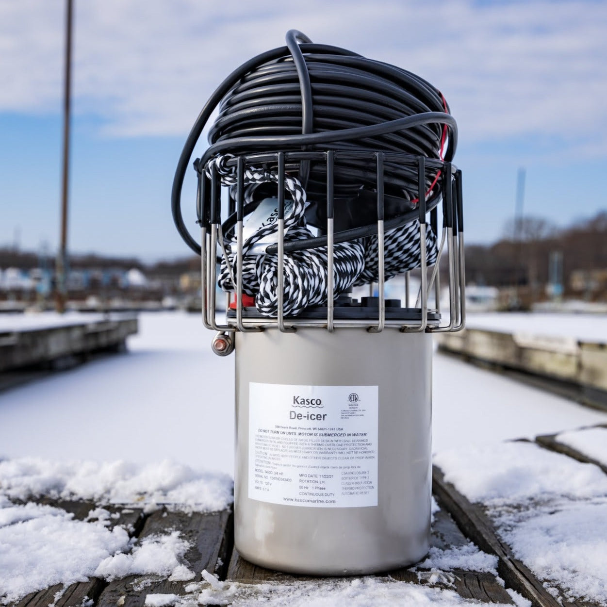 Kasco Marine | Dock & Marina De-Icer