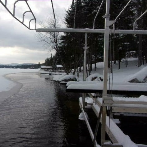 Kasco Marine | Dock & Marina De-Icer