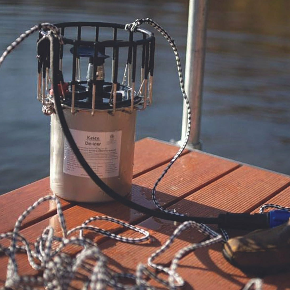 Kasco Marine | Dock & Marina De-Icer