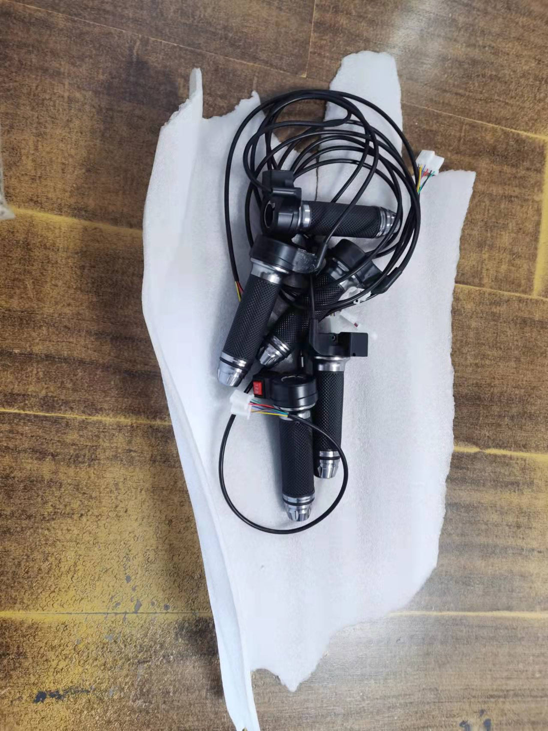 Twist Throttle for Fat Tire  Chopper Scooter-- SoverSky  Spare Parts