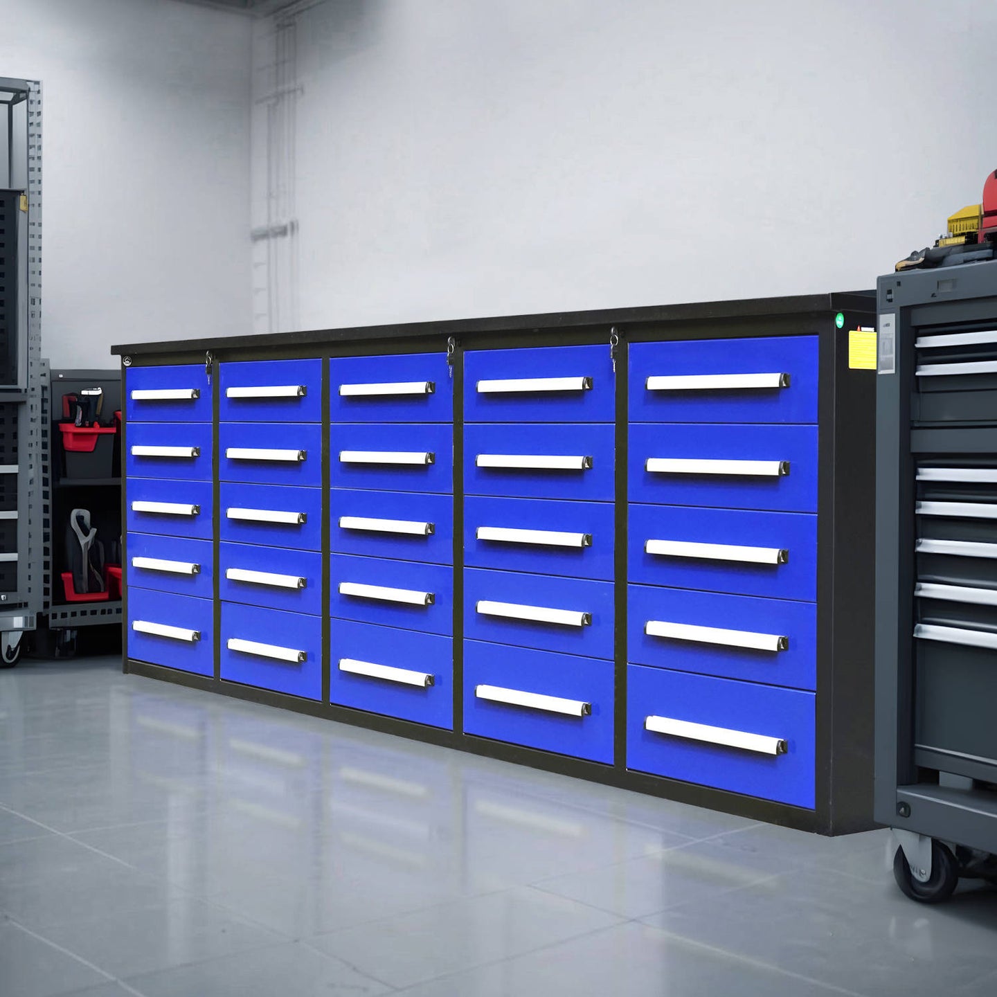 Chery Industrial 7ft Heavy Duty Garage Workbench Cabinet with 20 Drawers