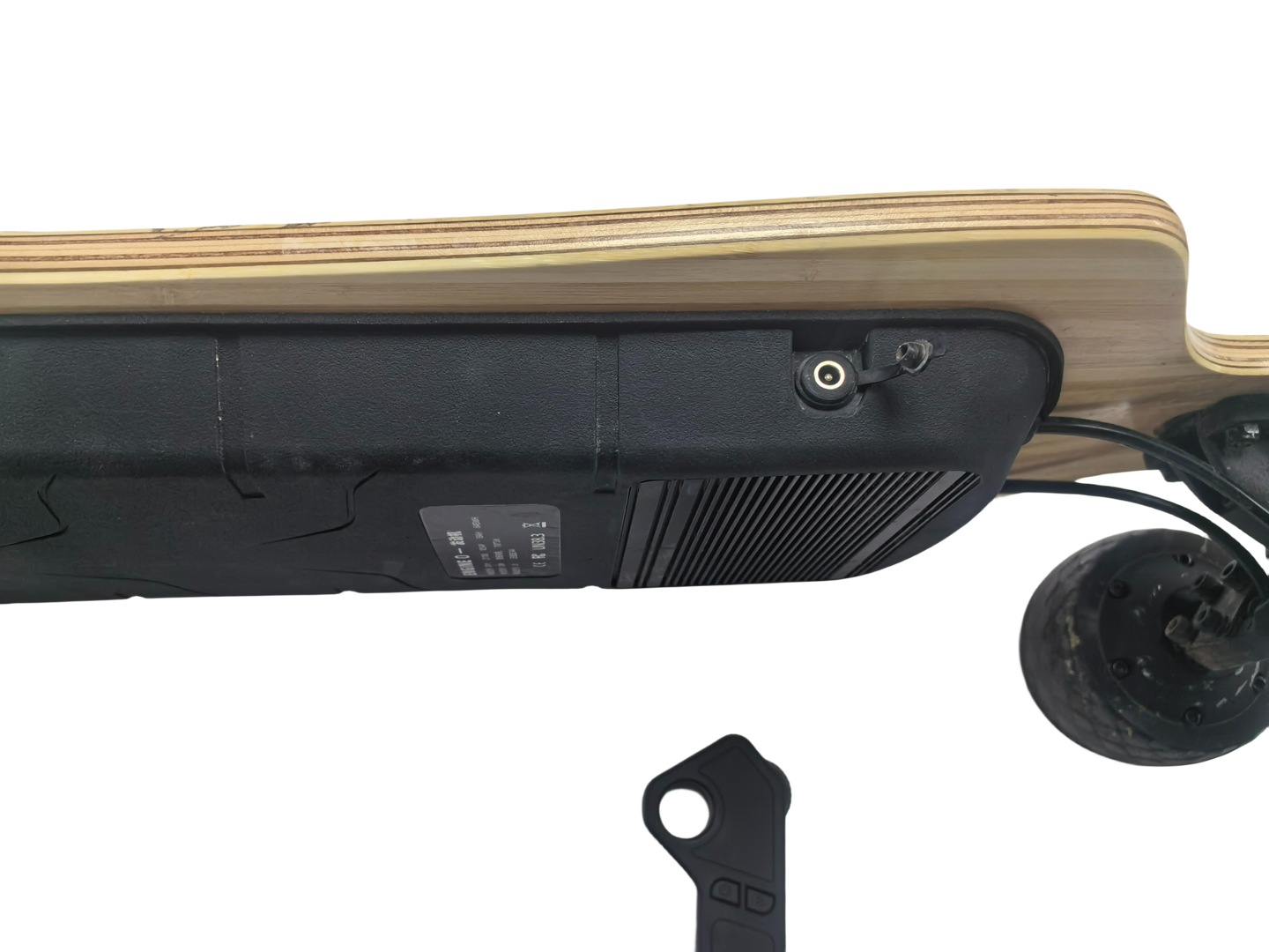 City Runner 2000W Electric Skateboard -- Dual Drive Daily Commuting