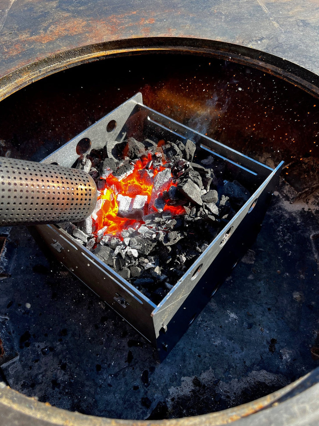 Arteflame Fuel Saver - Charcoal/Wood Heat-Focus Insert (Fits 30" & 40" Grills, Steel)