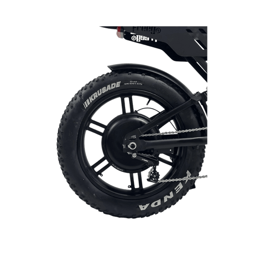 Close-up of a bicycle wheel with 'Kruusade' and 'Enda' branding on a light gray background